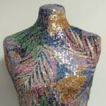 2 1 פייט שורות מודפס על רשת לייקרה עלים צבעוני